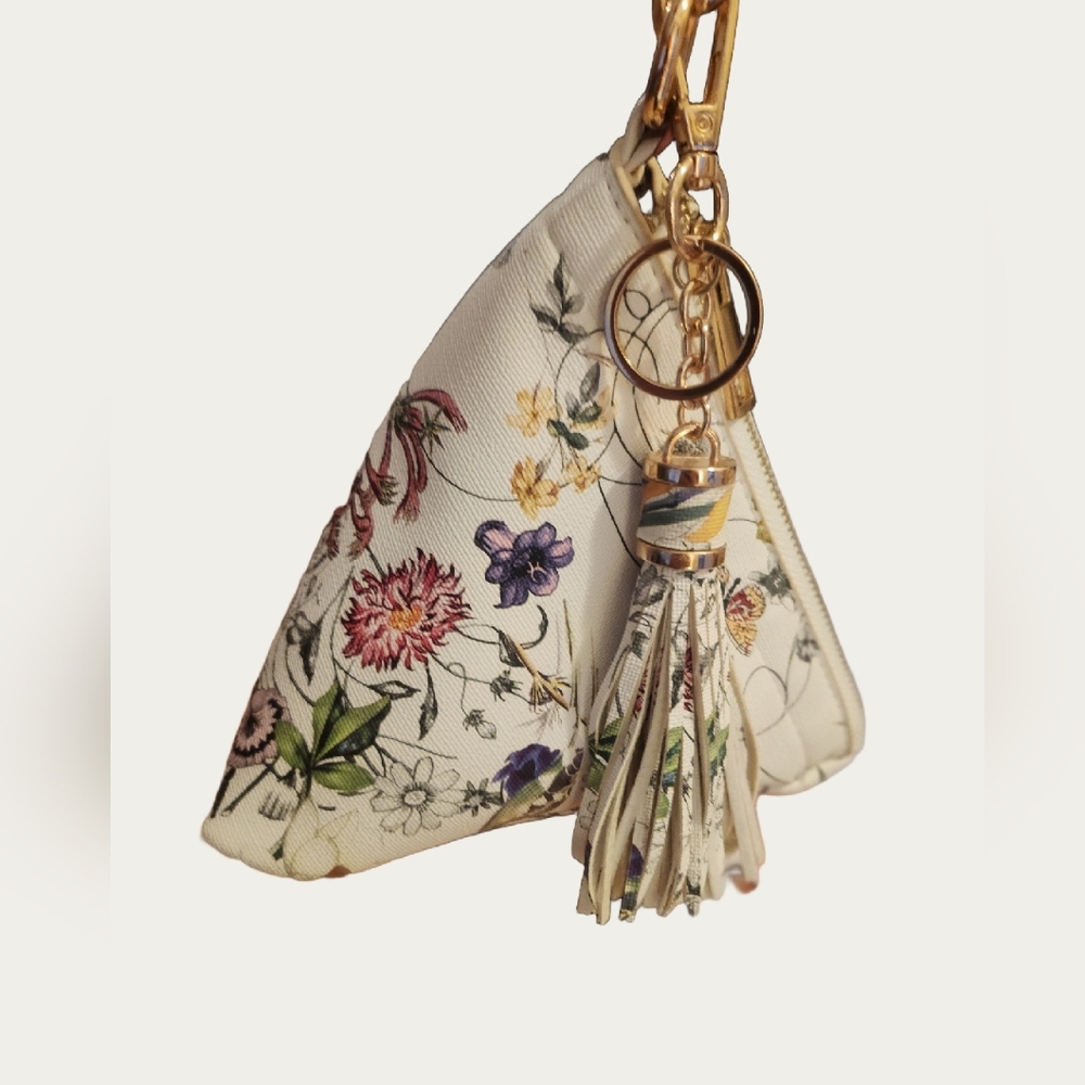 Prom Floral White PYRAMID Clutch with Tassel, FAUX LEATHER EUC - Picture 4 of 16